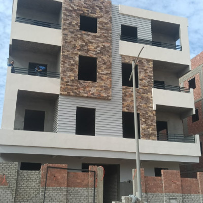 اعمال البناء في قطعه 461