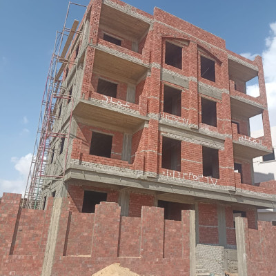 بدايه اعمال المحاره في قطعه 103